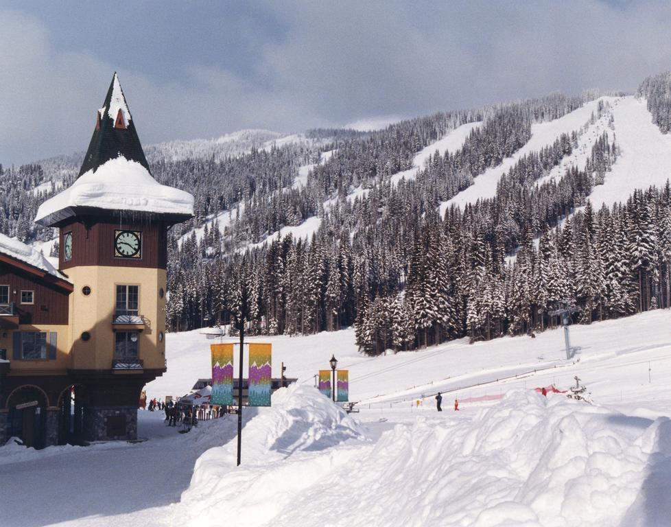 Sundance Lodge Sun Peaks Exterior photo