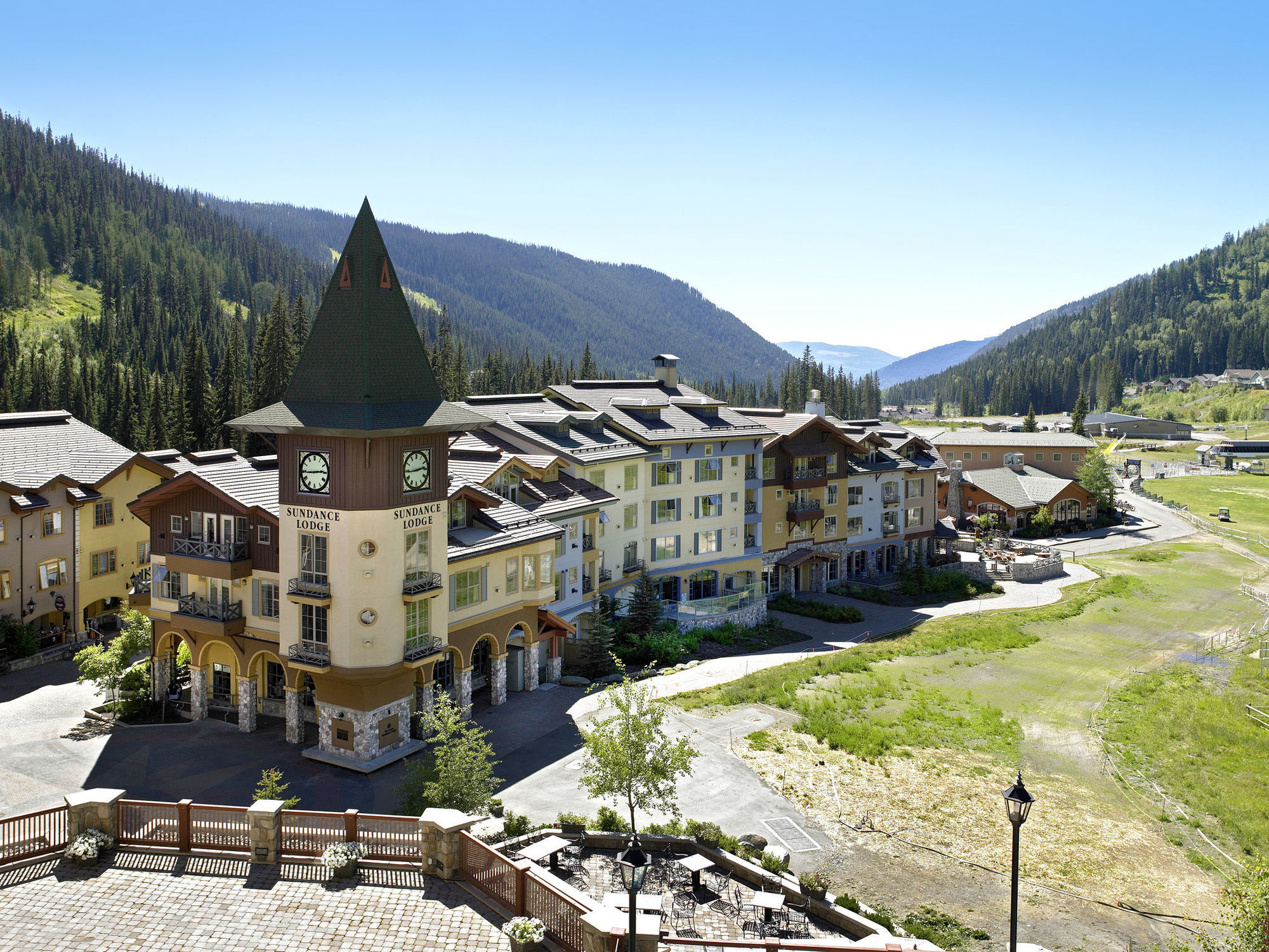 Sundance Lodge Sun Peaks Exterior photo